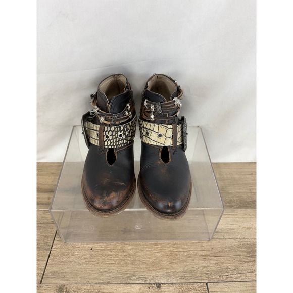 Old Gringo Women Brown Distressed Leather Studded Buckle Ankle Boots 4615 - Picture 3 of 10